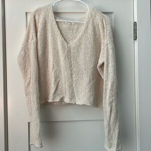 PacSun cream V-Neck sweater size smalll